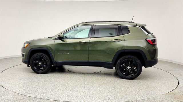 2021 Jeep Compass Latitude 4x4 w/ Convenience Group - 23013541 - 7