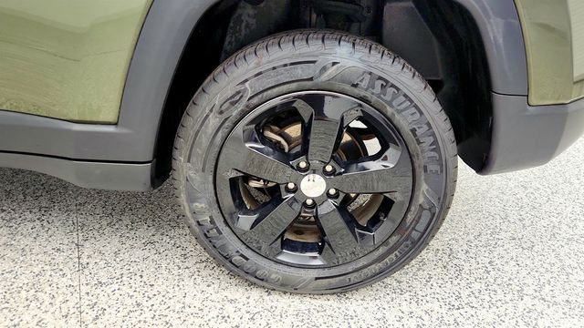 2021 Jeep Compass Latitude 4x4 w/ Convenience Group - 23013541 - 8