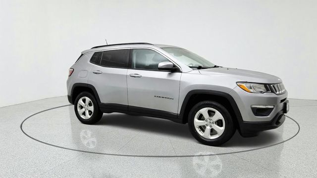 2021 Jeep Compass Latitude 4x4 w/ Convenience Group - 23072457 - 2