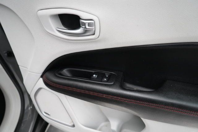 2021 Jeep Compass Limited - 23084401 - 46