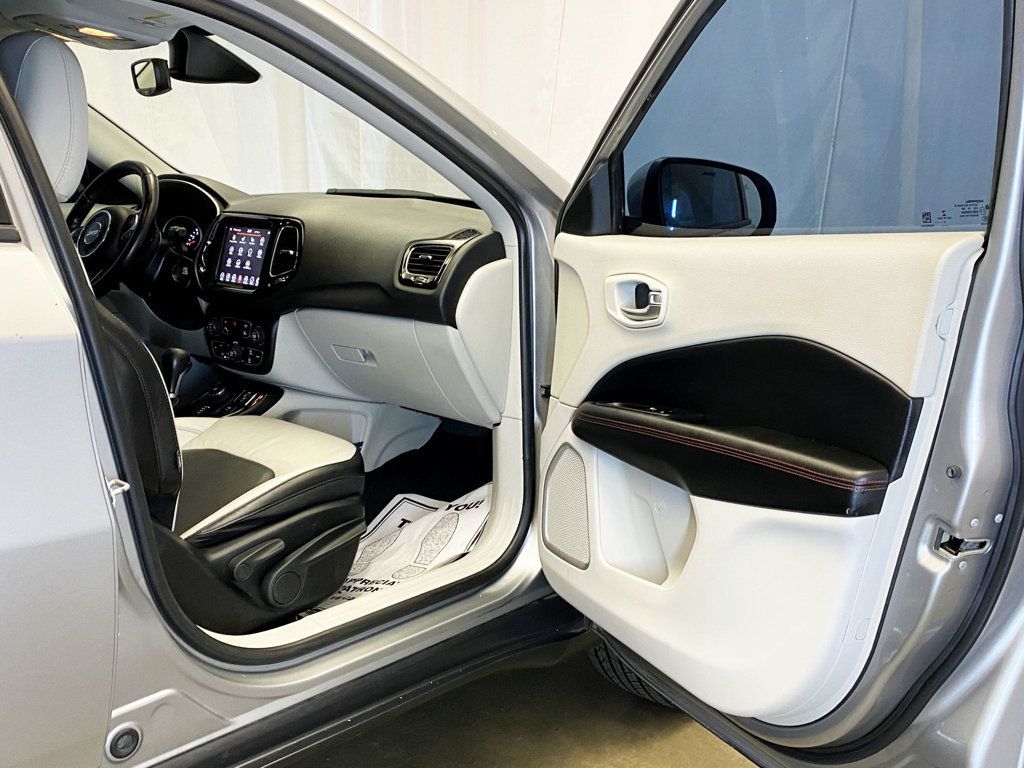 2021 Jeep Compass Limited 4x4 - 22937936 - 39