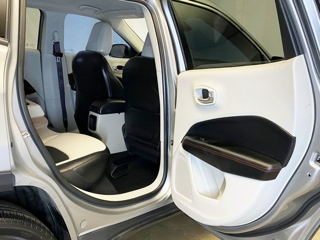 2021 Jeep Compass Limited 4x4 - 22937936 - 45