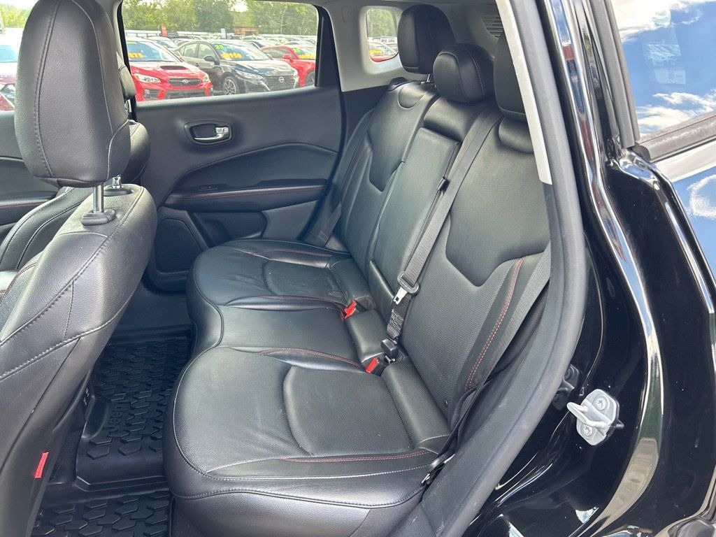 2021 Jeep Compass Trailhawk photo 3