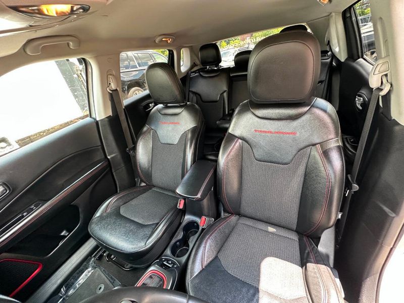 2021 Jeep Compass Trailhawk 4x4 - 22885628 - 37