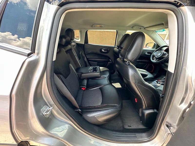 2021 Jeep Compass Trailhawk 4x4 - 22885628 - 39