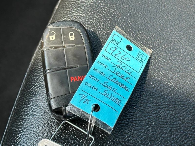 2021 Jeep Compass Trailhawk 4x4 - 22885628 - 50