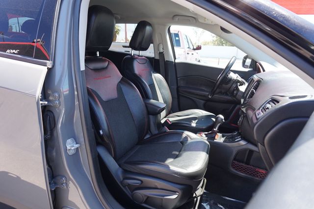 2021 Jeep Compass TRAILHAWK, 4X4, PREMIUM WHEELS, LEATHER SEATS, PUSH BUTTON START - 23061156 - 22