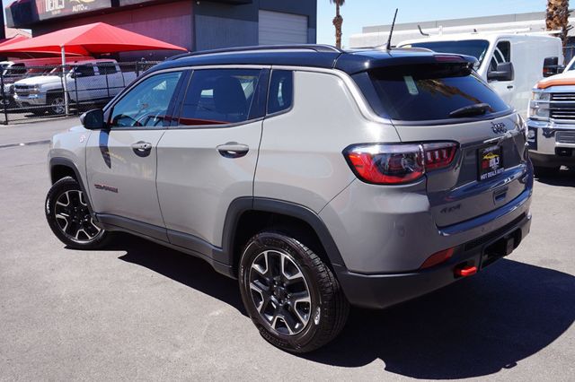 2021 Jeep Compass TRAILHAWK, 4X4, PREMIUM WHEELS, LEATHER SEATS, PUSH BUTTON START - 23061156 - 3