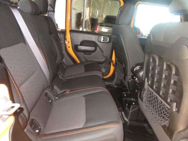 2021 Jeep Gladiator 1OWNER GLADIATOR MOJAVE AZ JEEP EXTRA CLEAN LIKE NEW TIRES  - 22968703 - 29