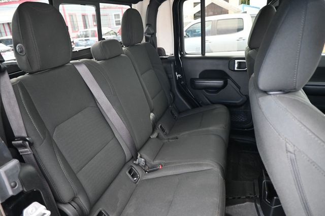 2021 Jeep Gladiator 3 1/2" ROUGH COUNTRY Lift 17" Black Rhino Wheels 37" Nitto Tires - 22776597 - 16