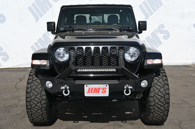 2021 Jeep Gladiator 3 1/2" ROUGH COUNTRY Lift 17" Black Rhino Wheels 37" Nitto Tires - 22776597 - 1