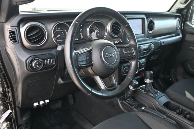 2021 Jeep Gladiator 3 1/2" ROUGH COUNTRY Lift 17" Black Rhino Wheels 37" Nitto Tires - 22776597 - 7