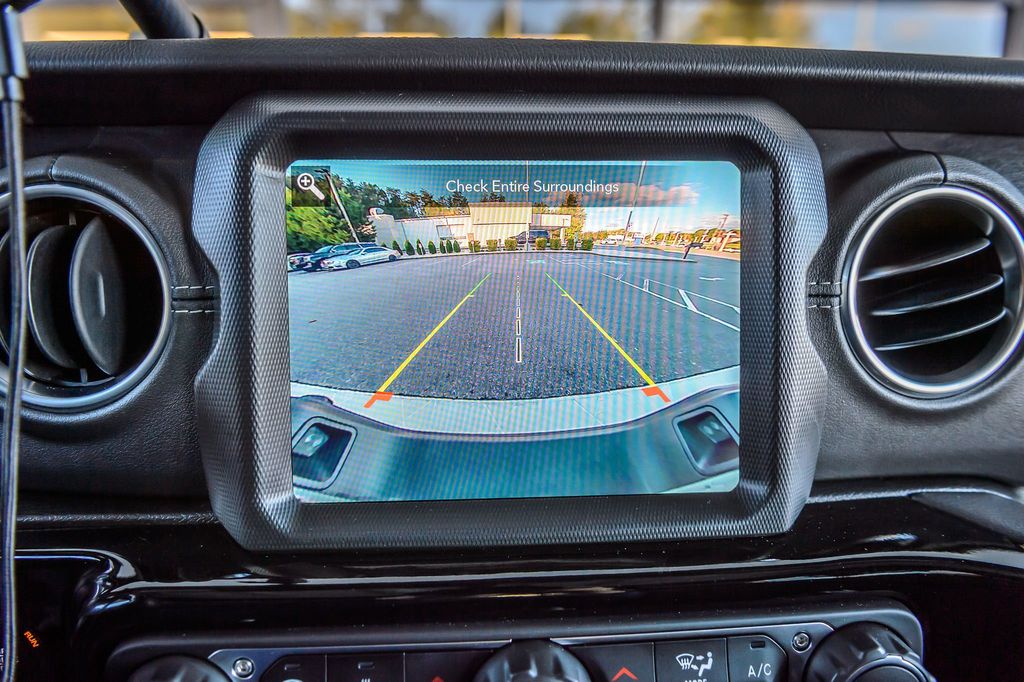 2021 Jeep Gladiator GLADIATOR OVERLAND 4X4 LOW MILES WHEELS BUMPER WITH WINCH BUMPER - 22936776 - 22