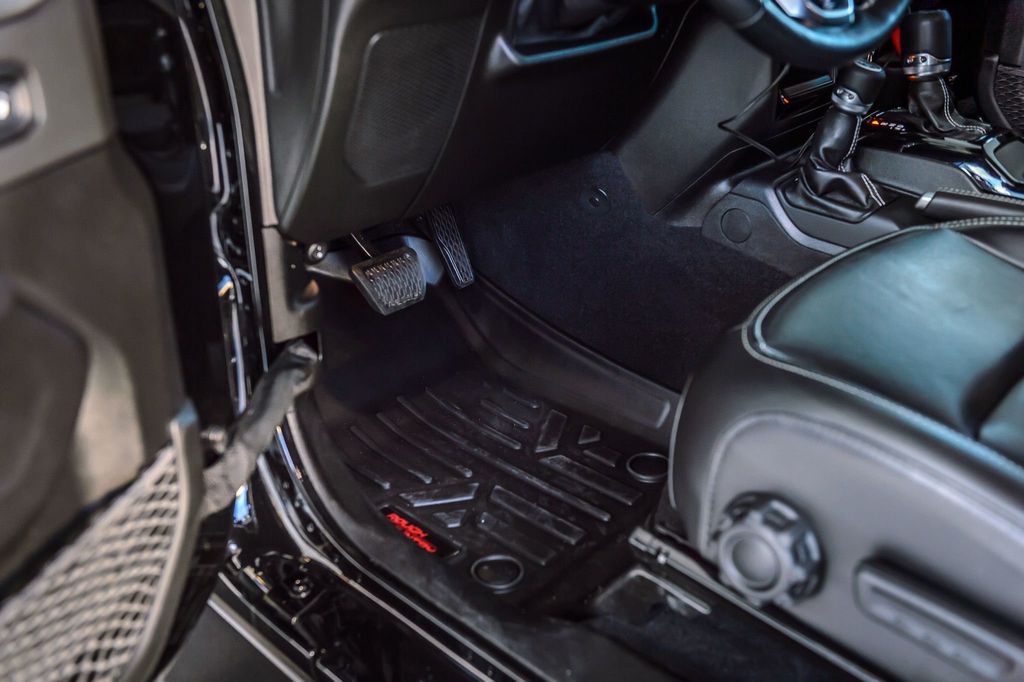 2021 Jeep Gladiator GLADIATOR OVERLAND 4X4 LOW MILES WHEELS BUMPER WITH WINCH BUMPER - 22936776 - 37