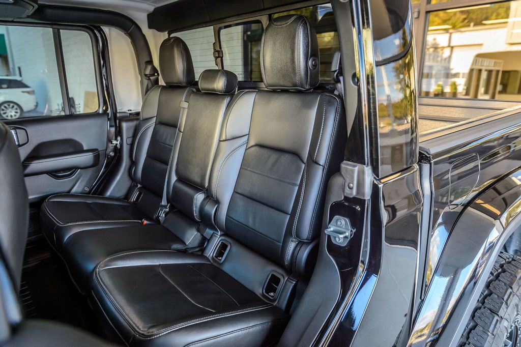 2021 Jeep Gladiator GLADIATOR OVERLAND 4X4 LOW MILES WHEELS BUMPER WITH WINCH BUMPER - 22936776 - 39