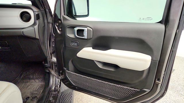 2021 Jeep Gladiator High Altitude 4x4 Turbo Diesel, Hard Top & Cold Weather Group - 23030659 - 25