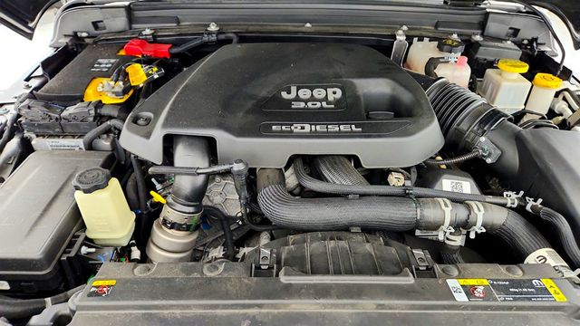 2021 Jeep Gladiator High Altitude 4x4 Turbo Diesel, Hard Top & Cold Weather Group - 23030659 - 26