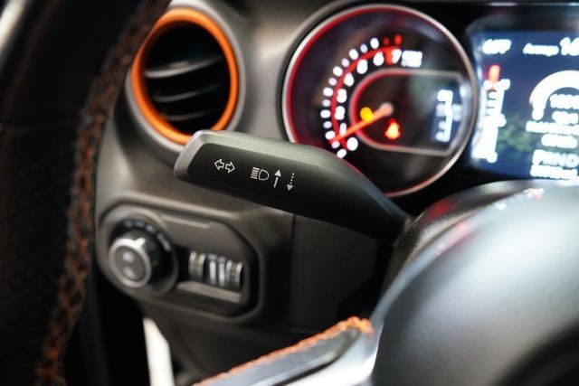 2021 Jeep Gladiator Mojave - 23080775 - 16