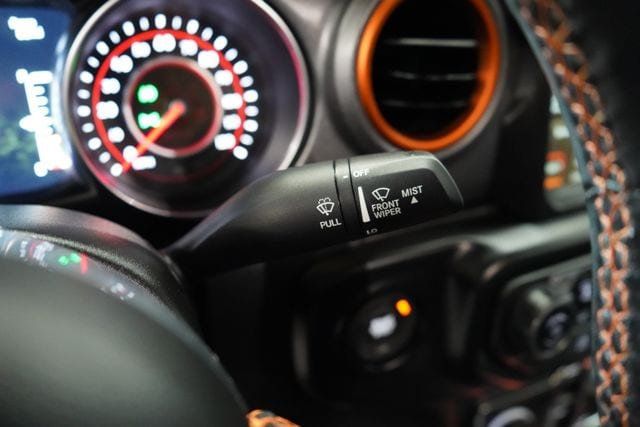 2021 Jeep Gladiator Mojave - 23080775 - 18