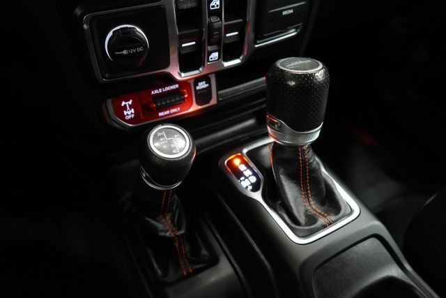 2021 Jeep Gladiator Mojave - 23080775 - 31