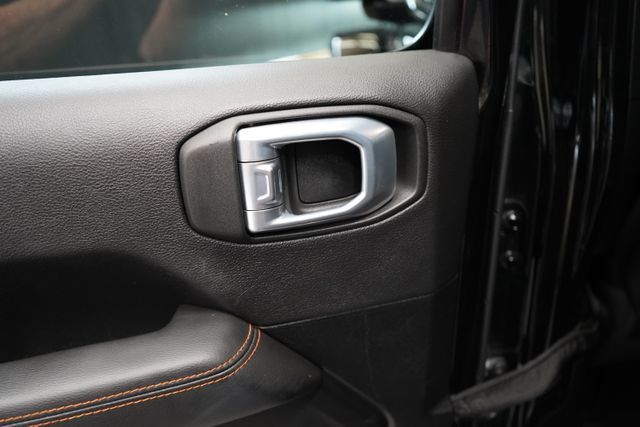 2021 Jeep Gladiator Mojave - 23080775 - 34