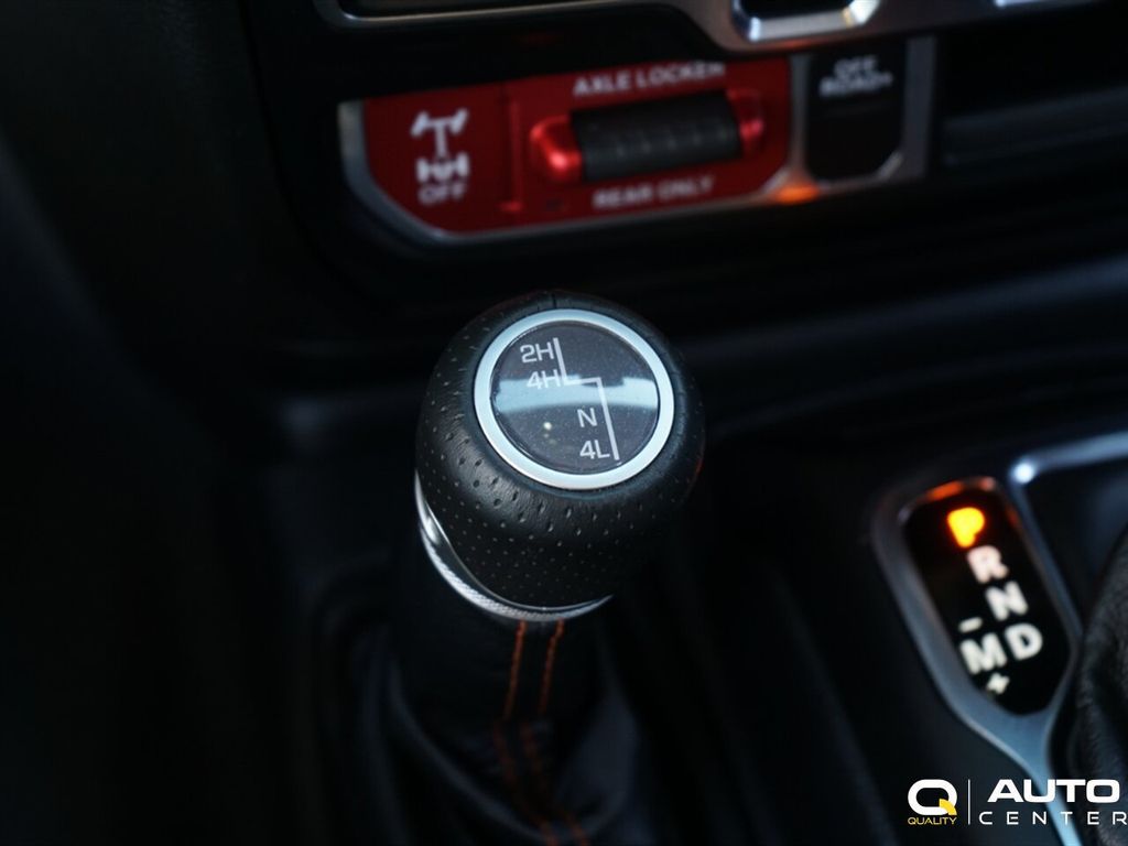 2021 Jeep Gladiator Mojave 4x4 - 23002025 - 28