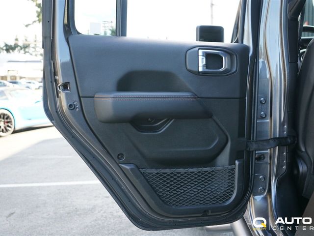 2021 Jeep Gladiator Mojave 4x4 - 23002025 - 29