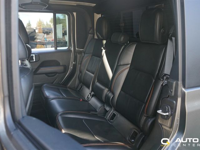 2021 Jeep Gladiator Mojave 4x4 - 23002025 - 32