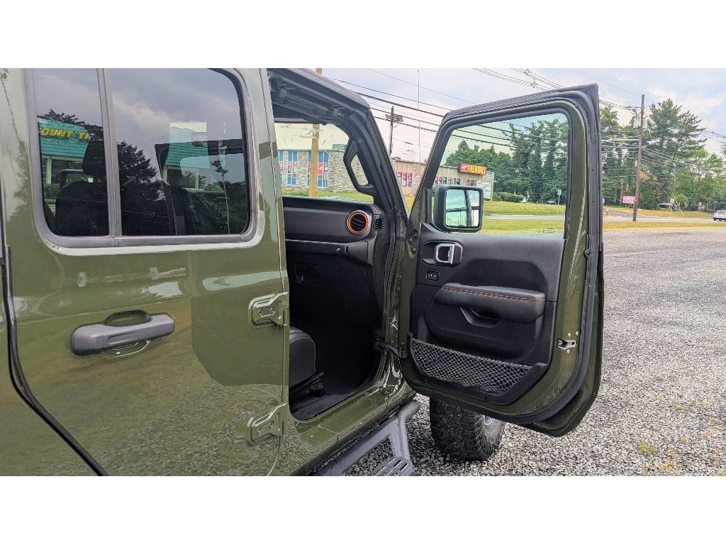 2021 Jeep Gladiator Mojave photo 11
