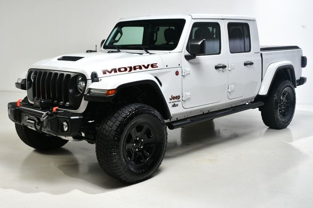 2021 Jeep Gladiator Mojave photo 2