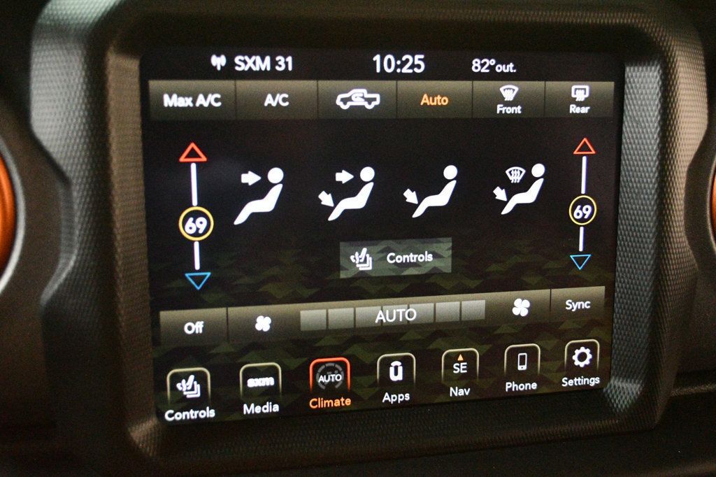 2021 Jeep Gladiator Mojave 4x4 - 22897071 - 61