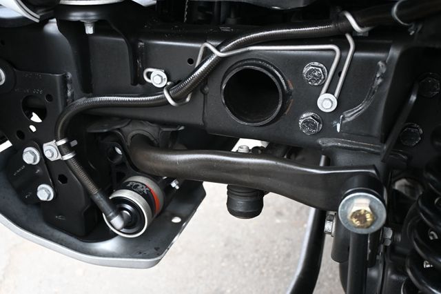 2021 Jeep Gladiator Mojave 4x4 FOX Shocks w/Reservoirs - 23025044 - 10