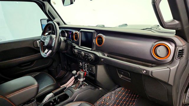 2021 Jeep Gladiator Mojave 4x4 w/ Hardtop, 8.4'' Radio & Premium Audio Group - 23018165 - 25