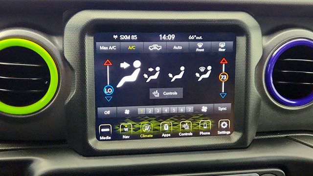 2021 Jeep Gladiator Mojave 4x4 w/ Premium Audio, 4C Nav, Leather & LED Lighting - 23006254 - 18
