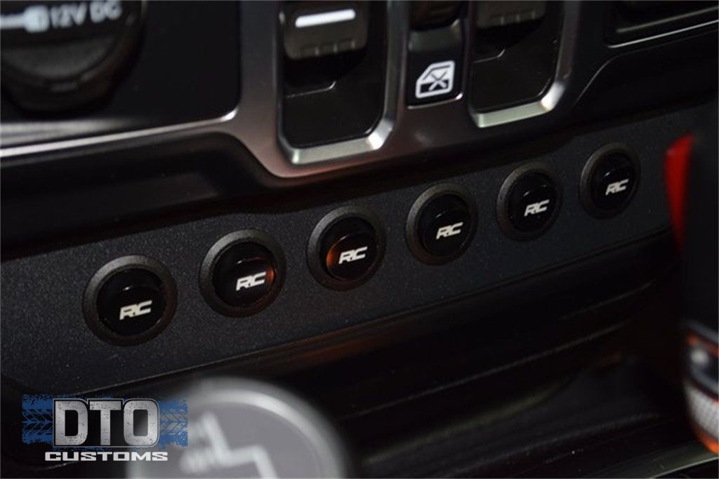 2021 Jeep Gladiator Overland - 22883099 - 32