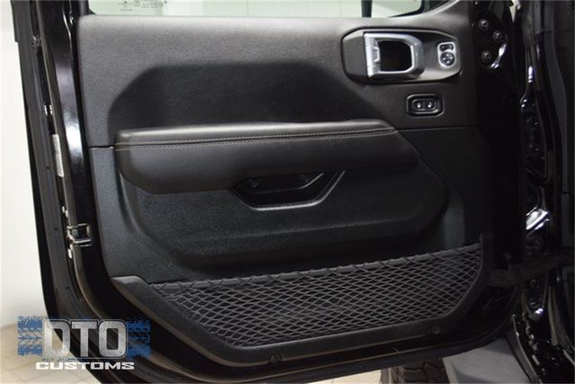 2021 Jeep Gladiator Overland - 22883099 - 42