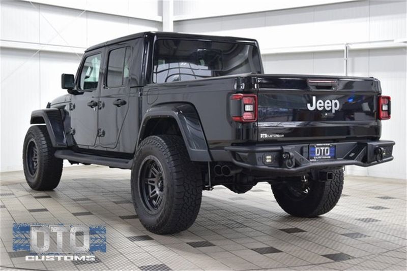 2021 Jeep Gladiator Overland photo 6