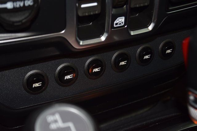 2021 Jeep Gladiator Overland 4x4 - 22982482 - 31