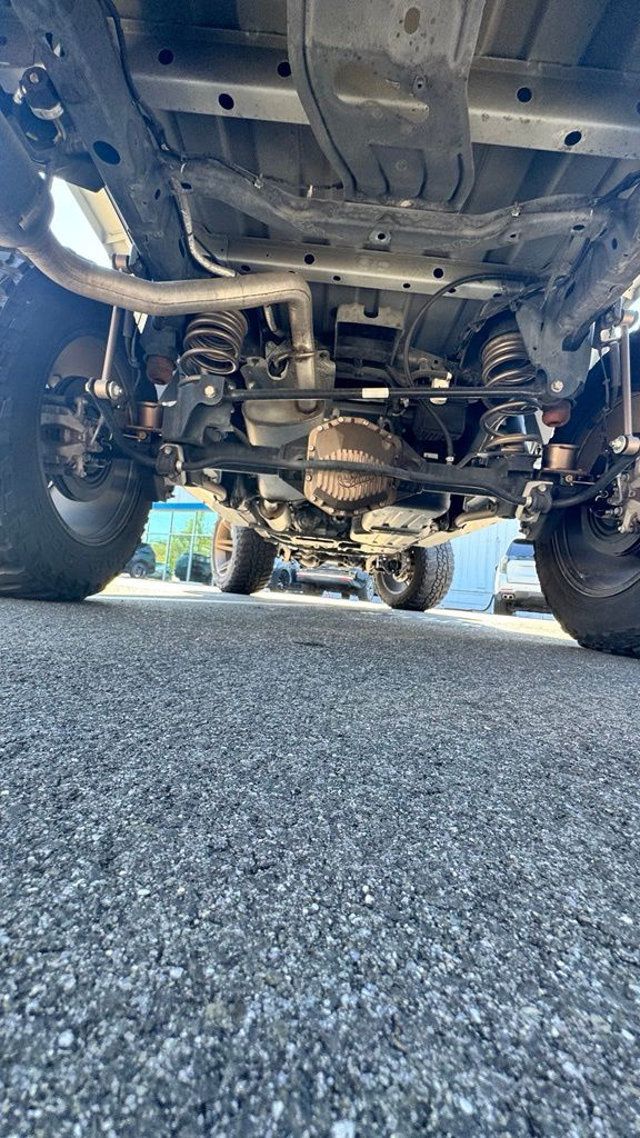 2021 Jeep Gladiator Overland 4x4 - 23083249 - 17
