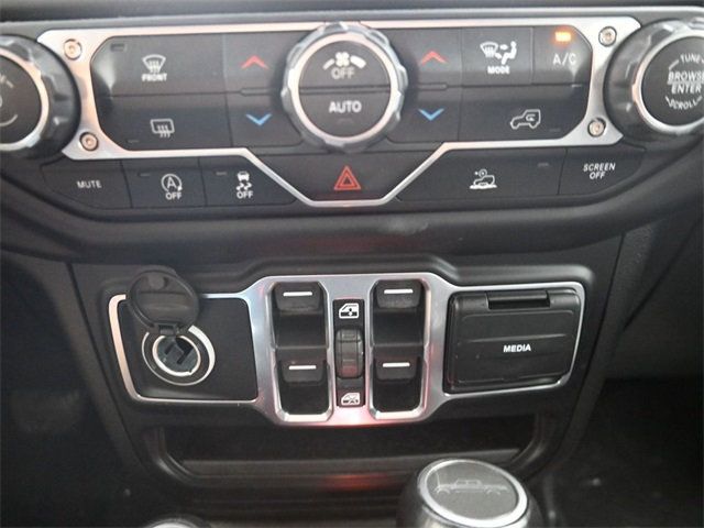 2021 Jeep Gladiator Overland photo 18