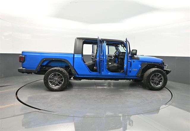 2021 Jeep Gladiator Overland photo 28