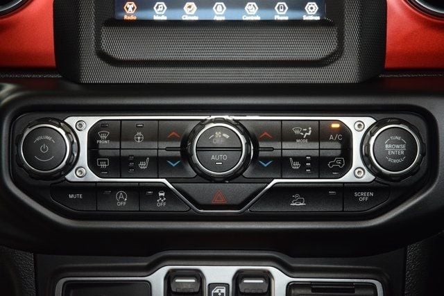 2021 Jeep Gladiator Rubicon photo 27