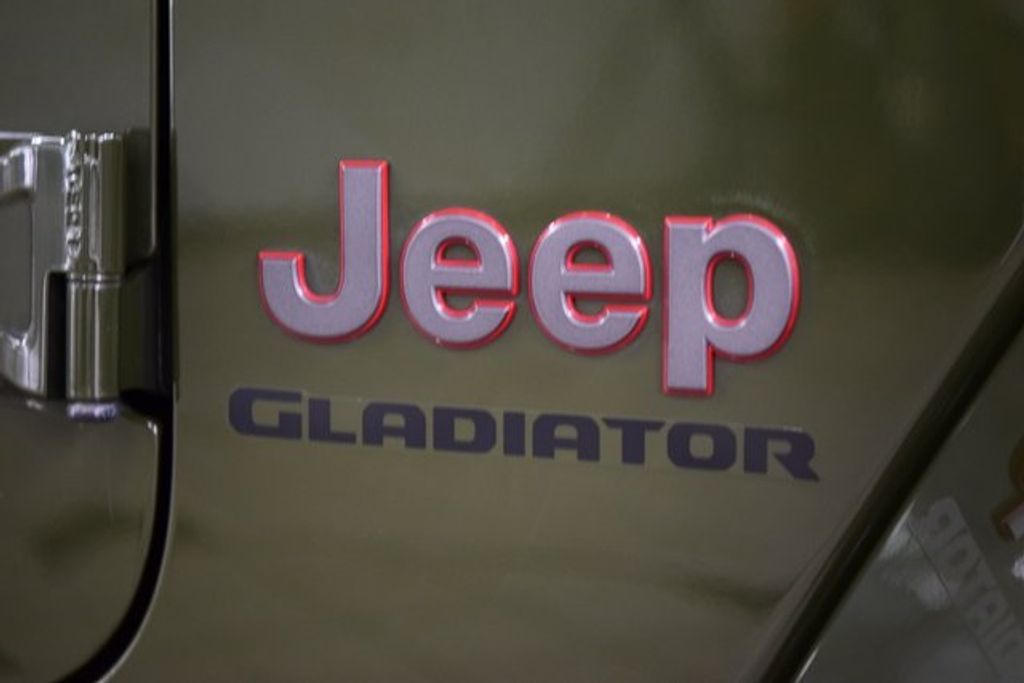 2021 Jeep Gladiator Rubicon photo 18