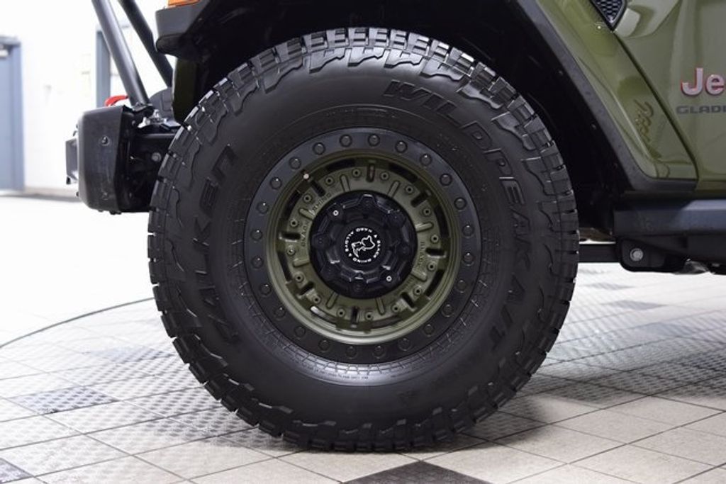 2021 Jeep Gladiator Rubicon photo 27