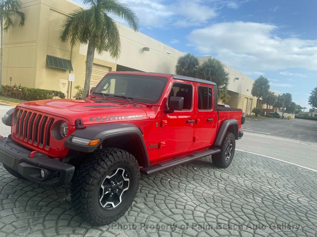 2021 Jeep Gladiator Rubicon photo 3