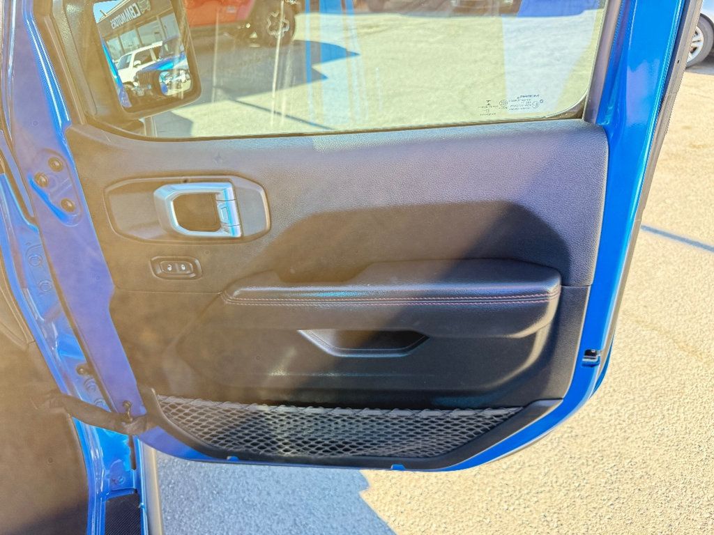 2021 Jeep Gladiator Rubicon 4x4 - 22933855 - 15