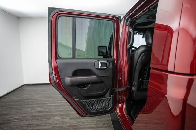 2021 Jeep Gladiator Rubicon 4x4 - 22977979 - 21