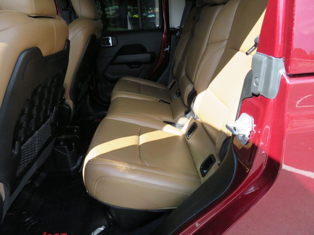2021 Jeep Gladiator Rubicon photo 13