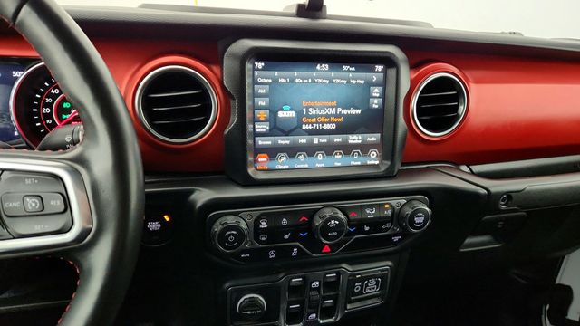 2021 Jeep Gladiator Rubicon 4x4 with 3-Piece Hard Top, 8.4'' Radio & Premium Audio - 22946752 - 16