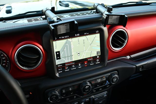 2021 Jeep Gladiator Rubicon 4x4 W/Preferred Package 24R and Fuel Wheels - 22861379 - 13